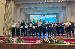 ПНХЗ қызметкерлері — Республика күні қарсаңында марапатталды