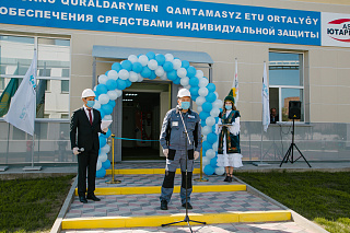 На ПНХЗ открылся новый Центр обеспечения средствами индивидуальной защиты 