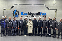 Члены областной информационно-разъяснительной группы встретились с коллективом ПНХЗ