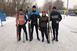 Команда ПНХЗ первая в лыжных гонках