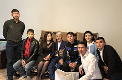 Совет по делам молодежи Павлодарского нефтехимического завода поздравил ветеранов с Днем Победы