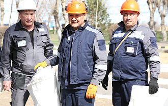 Работники ПНХЗ и сервисных компаний завода провели экосубботники